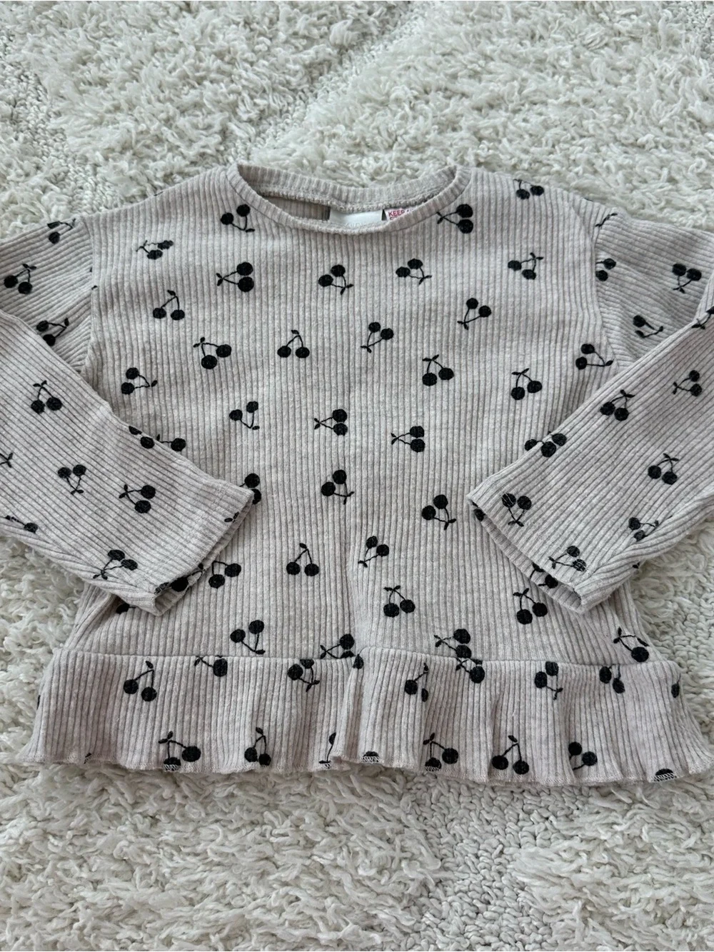 Zara Soft Ribbed Cherry Set - Picture 5 of 7